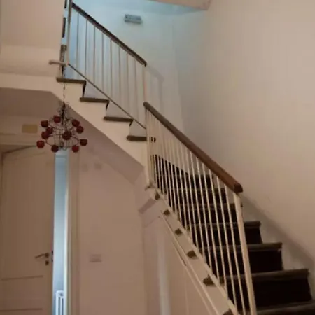 アパート Mi Casa, 3 Bedrooms,2 Bathr And Terrace カターニア